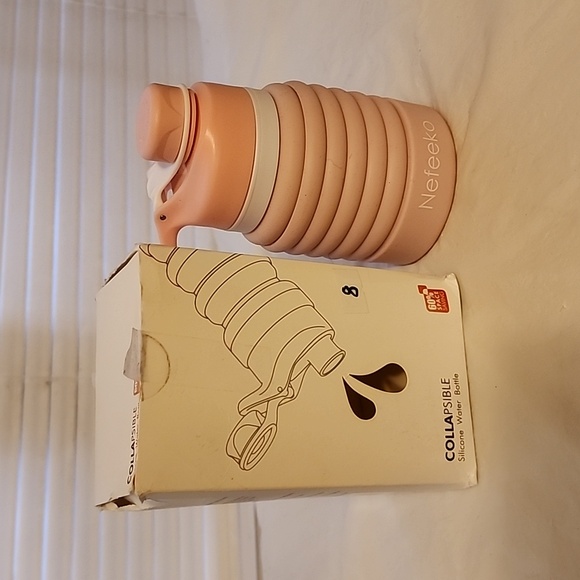 NEFEEKO COLLAPSIBLE BOTTLE - Picture 1 of 2